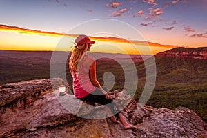 Watching sunset from clifftops in Blue Mountains