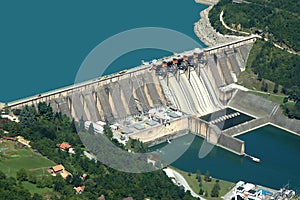 Water barriere dam-1