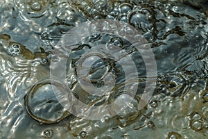 Water bubbles form abstract patterns and tectures 16