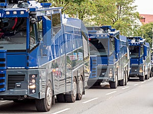 Water cannon of the Federal Police photo