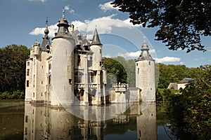 Water castle belgium photo