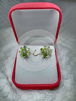 Water drop shaped peridot jewelry earrings