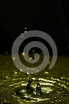 Water Falling Dripplets 021