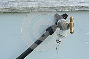 Water flow from hose