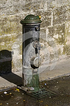 Water fountain