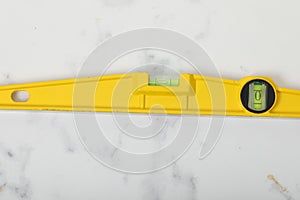 Water level yellow bubble tool for carpenter
