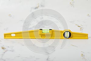 Water level yellow bubble tool for carpenter