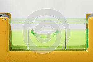 Water level yellow bubble tool for carpenter