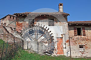 Water mill