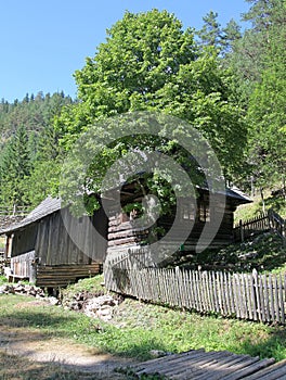 Vodní mlýn v Kvačianské dolině - dolina v regionu Liptov, Slovensko