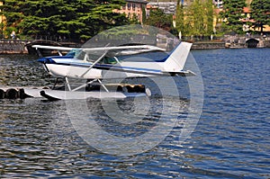  George Clooney water plane and  Villa Lake Como Italy photo