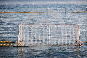 Water polo gate