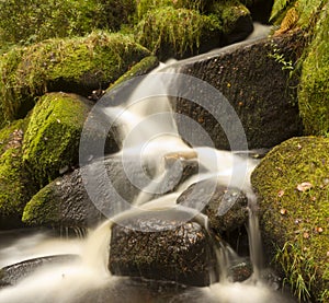 Agua abajo 