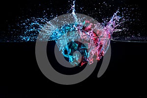 Water splash with puzzle effect