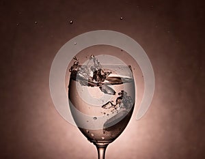Water Splash in Vine Glass