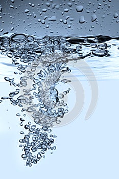 Water splashing with bubbles