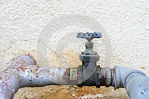 Water supply main pipeline