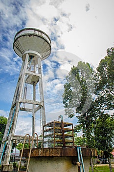 Water supply tank