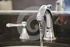 Water tap with running water