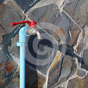 Water tap