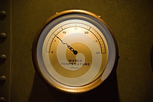 Water temperature gauge