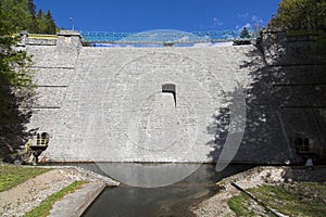 Waterdam