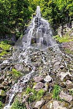 Waterfall falling from a cliff