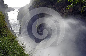 Waterfall at P. Nac. Murchison, Ethiopia