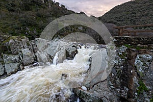 Cascada de provincia 