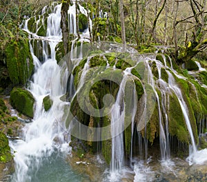 Waterfall of the Toberia. The Toberi­a waterfall is located in the mountain range of Entzia, Andoin, Araba