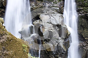 Waterfalls With big rocks