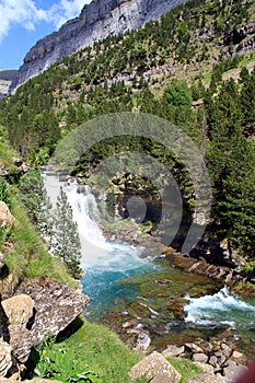 Waterfalls Gradas de Soaso in Ordesa Park photo