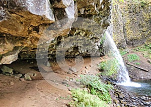 Waterfalls and hiking around the pacific northwest Columbia River Gorge Oregon