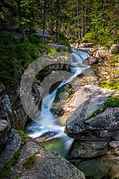 Vodopády na potoku v Národnom parku Vysoké Tatry