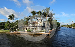 Waterfront home in Fort Lauderdale photo