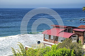 Waterfront homes along the pacific coast highway