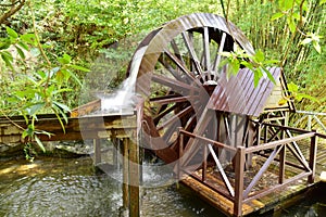 Waterwheel photo