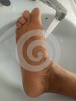 Watery nice feet picture