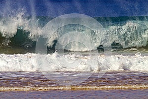Wave Break / Surf Break in Hawaii