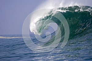 Wave breaking in chile2