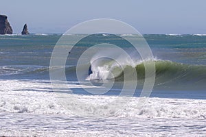 Waves Breaking in the ocean close to Tokyo