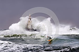 Ondas a surfear 