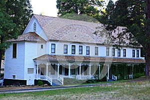 Wawona Hotel photo