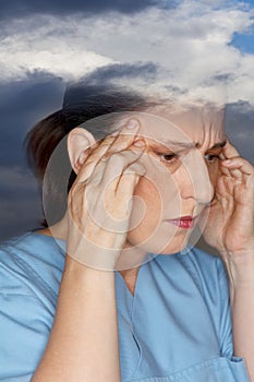 Weather sensitivity sensitive woman headache