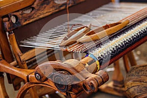 Weaving Loom and thread of yarn