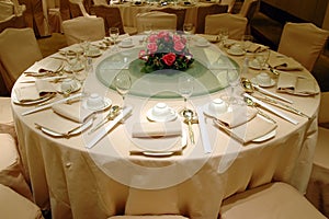 Wedding banquet table setting