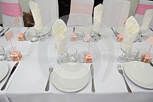 Wedding banquet table setting