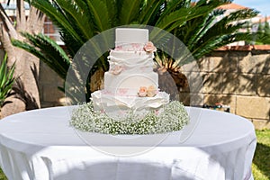 wedding cake