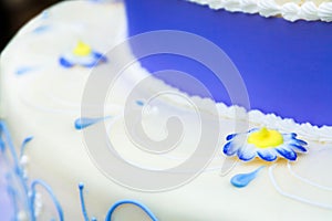 Wedding cake with flowers