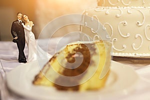 Wedding cake with miniature couple figurine